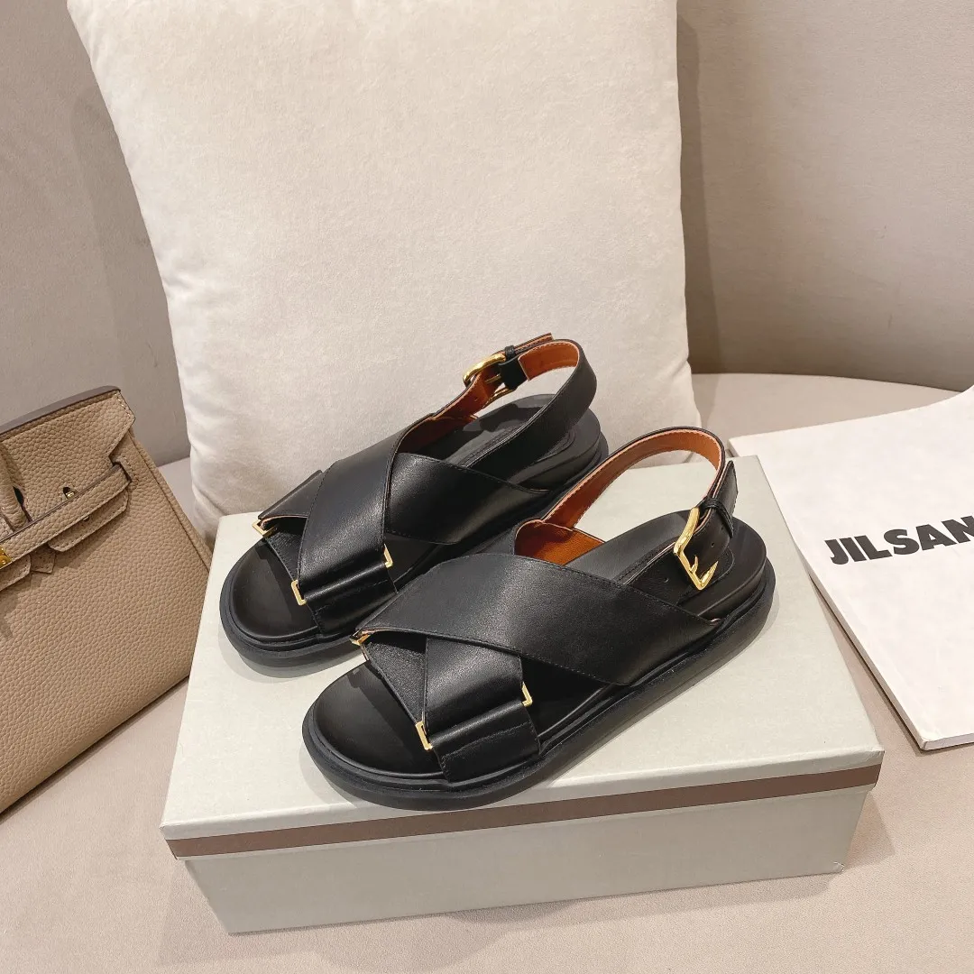 👟👟Ex-factory price 440👟👟 Marni Mani, popular online celebrity style, Taobao, popular single style in physical stores! Thick-soled, elevated classic cross-strap, color-blocked flat-soled cowhide open-toe European and American style women's sandals. Fabric: Cowhide Lining: Sheepskin Outsole: Rubber Button: Gold Size: 35-40